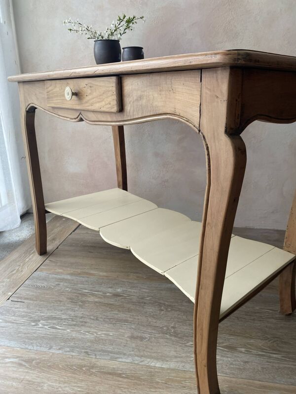 Console ancienne en merisier massif style Louis XV