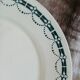 6 assiettes plates anciennes en Terre de fer