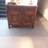 Old buffet