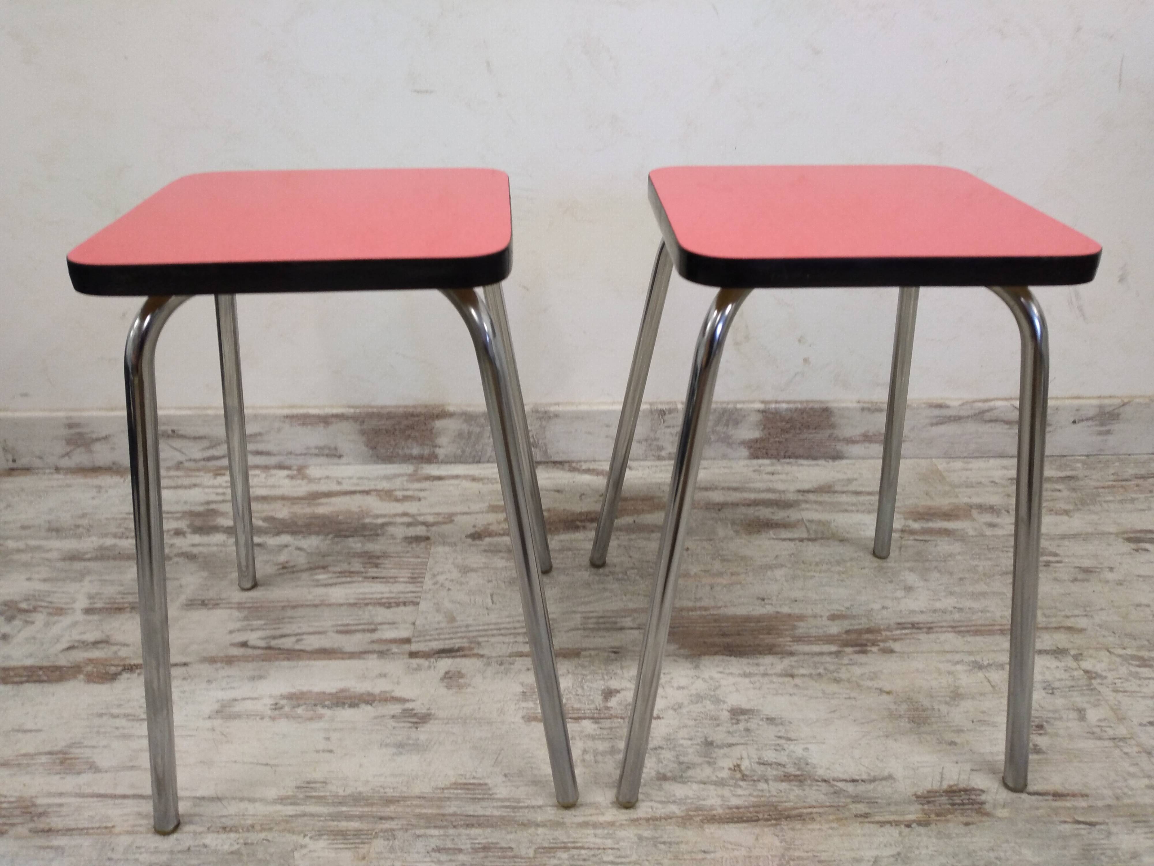 Tabourets en formica vintage