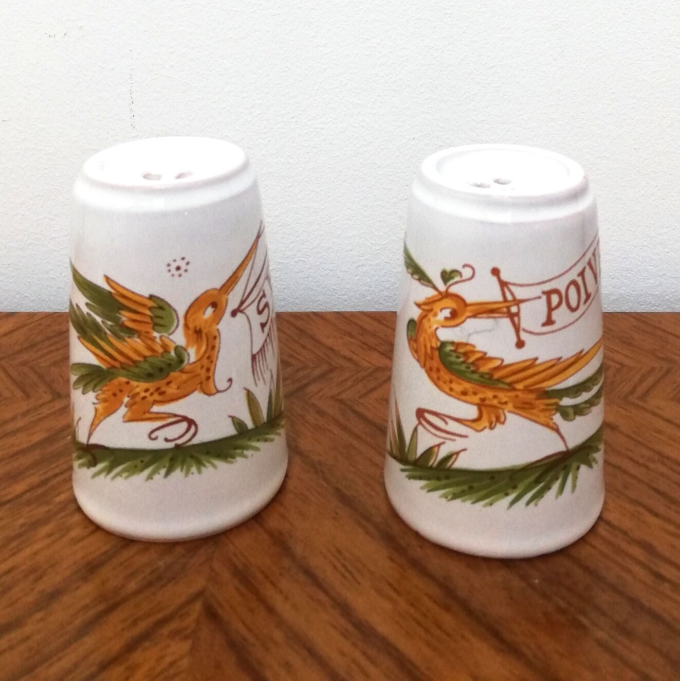 Duo pepper salt shaker in Moustiers earthenware