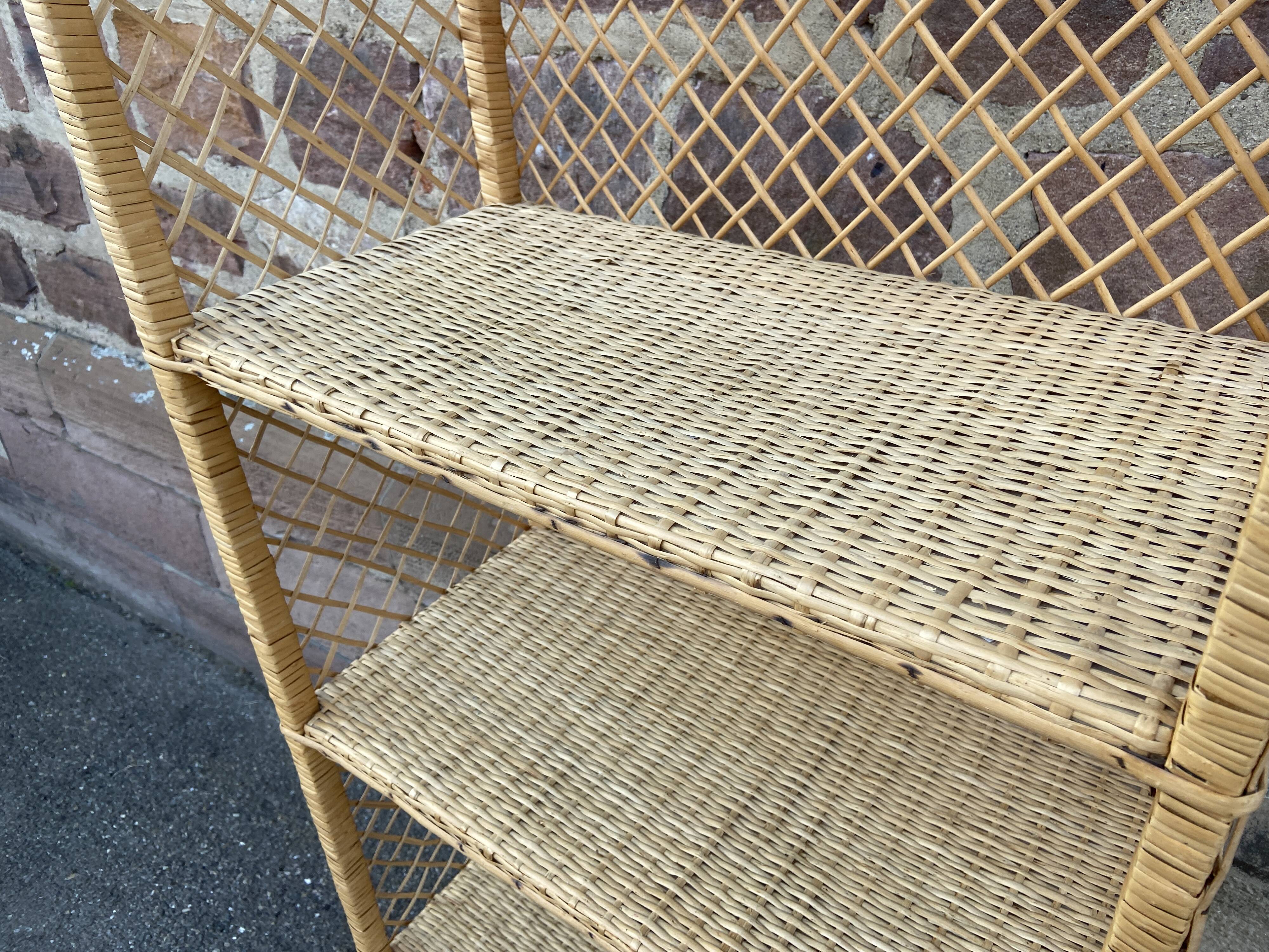 Colonial rattan shelf