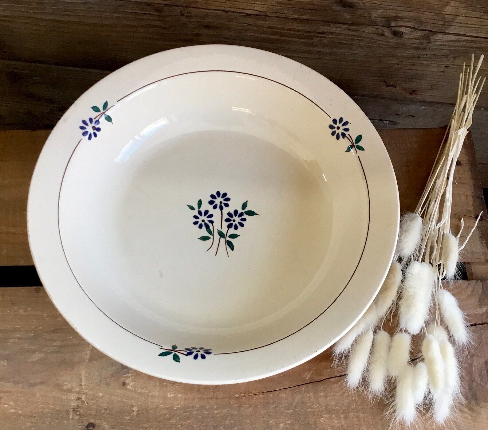 Hollow dish Moulin des Loups Orchies vintage