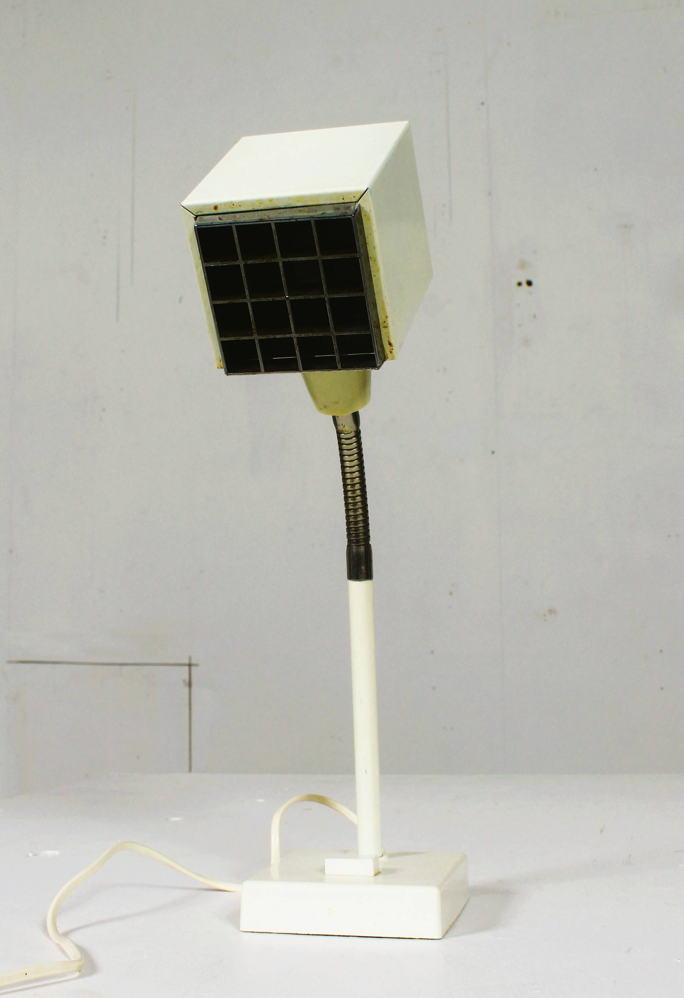 Lampe de table scandinave Kuben par Björn Svensson pour Elidus, années 1970
