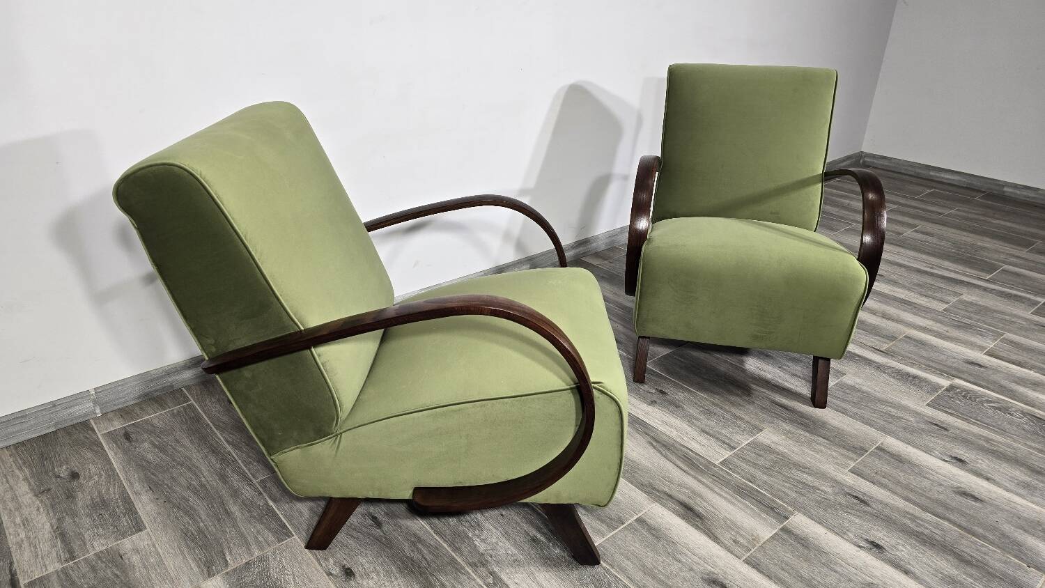 Set of Lounge Chairs by Jindrich Halabala, 1940s