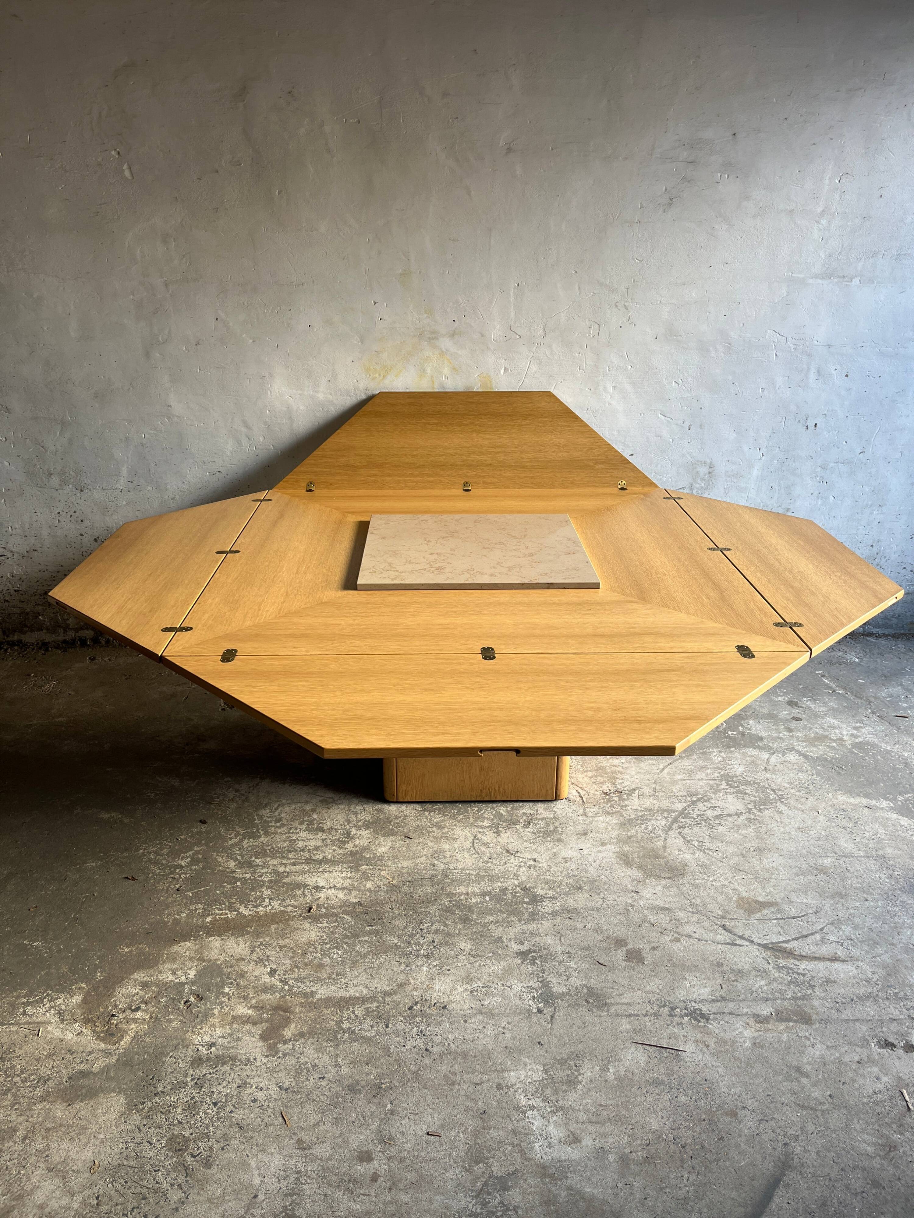 Cirkante dining table – Bob & Dries Van den Berghe (first edition 1980s)