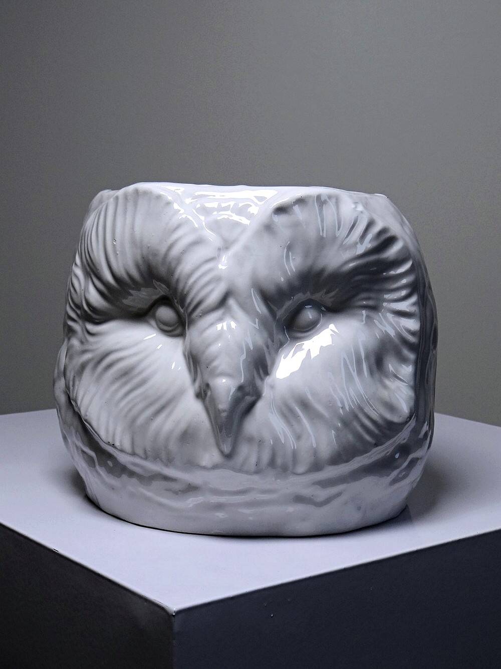 Large cache pot owl head vintage Italian white earthenware