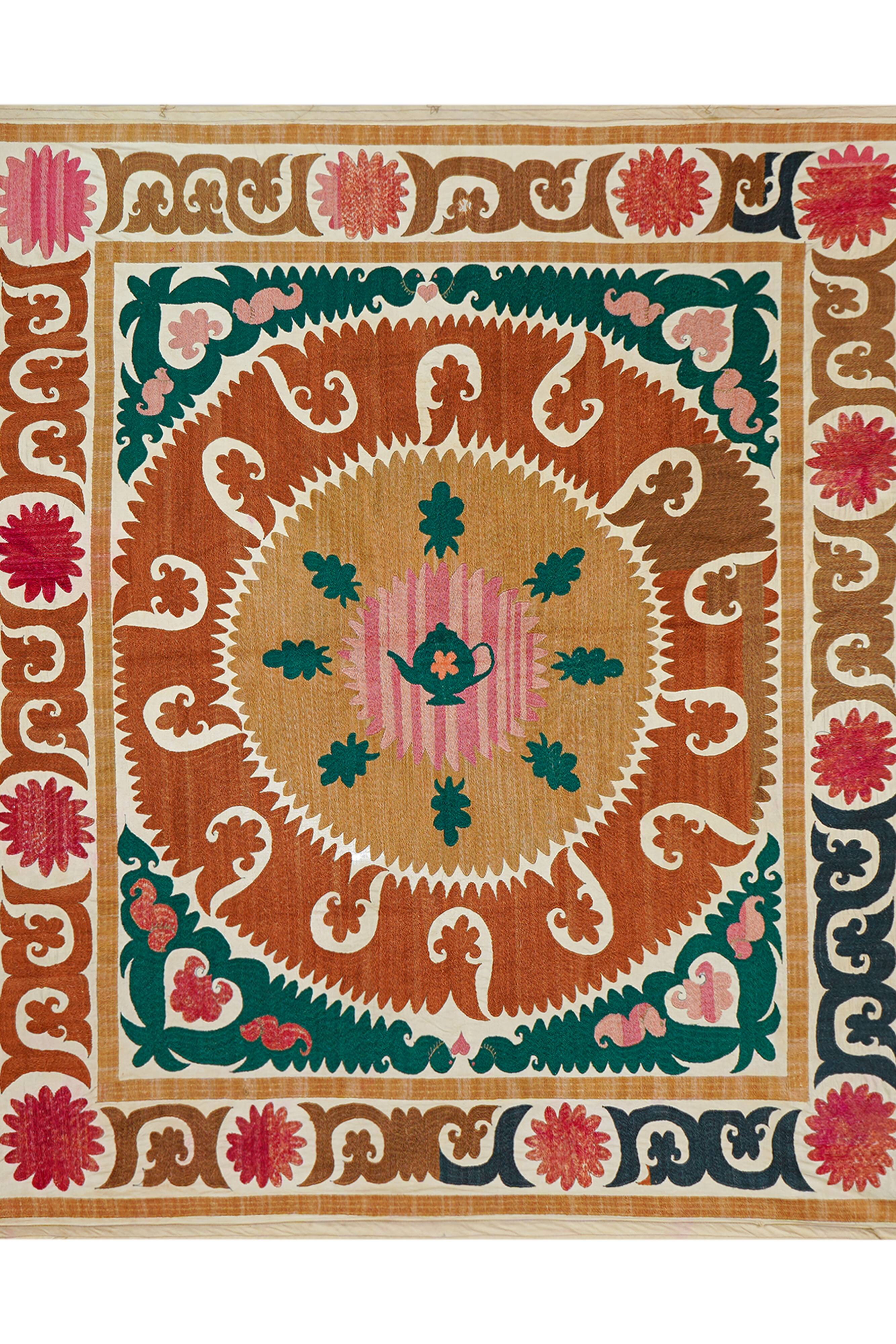 Vintage Turkish hand-knotted rug 130x136 cm