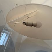 Lampe à poser design minimaliste Harco Loor en plexiglass et perspex