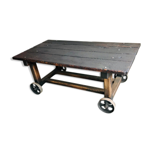 Table basse roulante