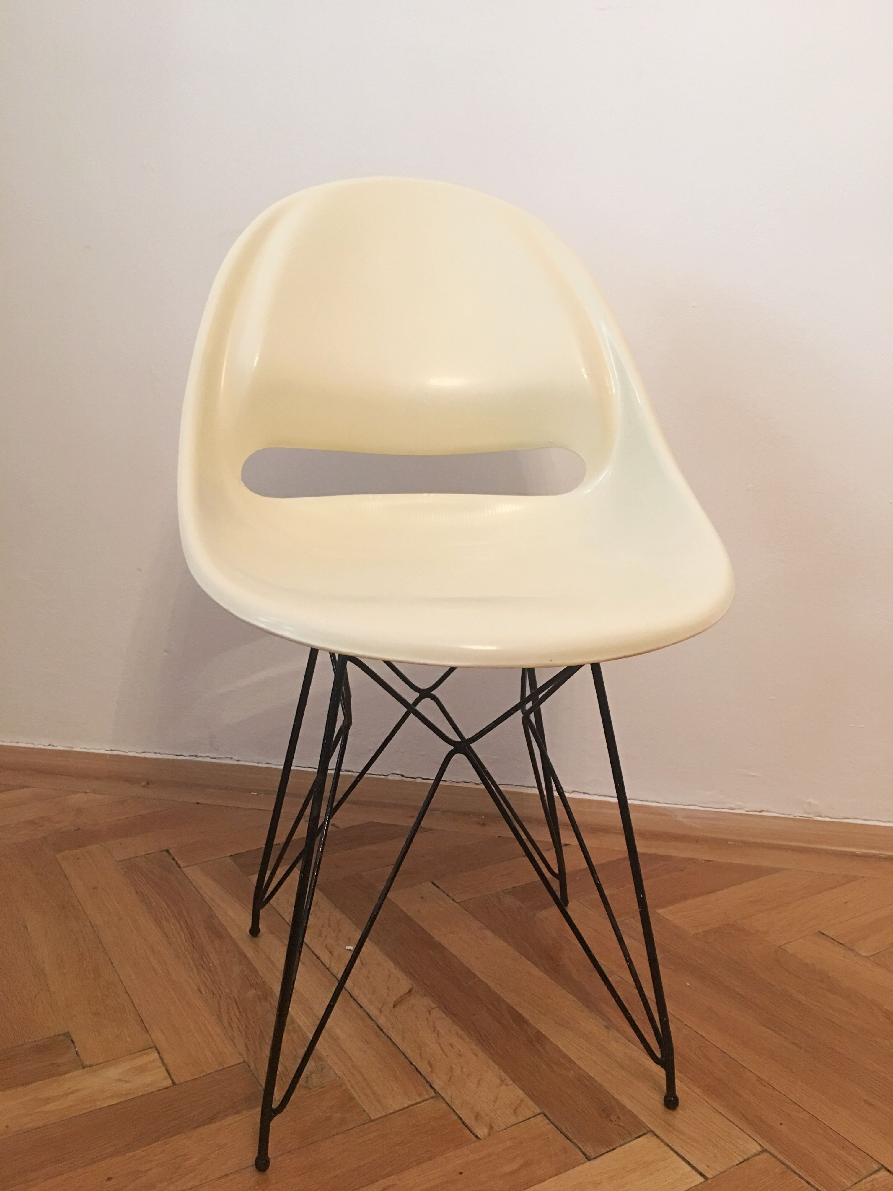 Chair by Miroslav Navratil for Vertex, 1960s