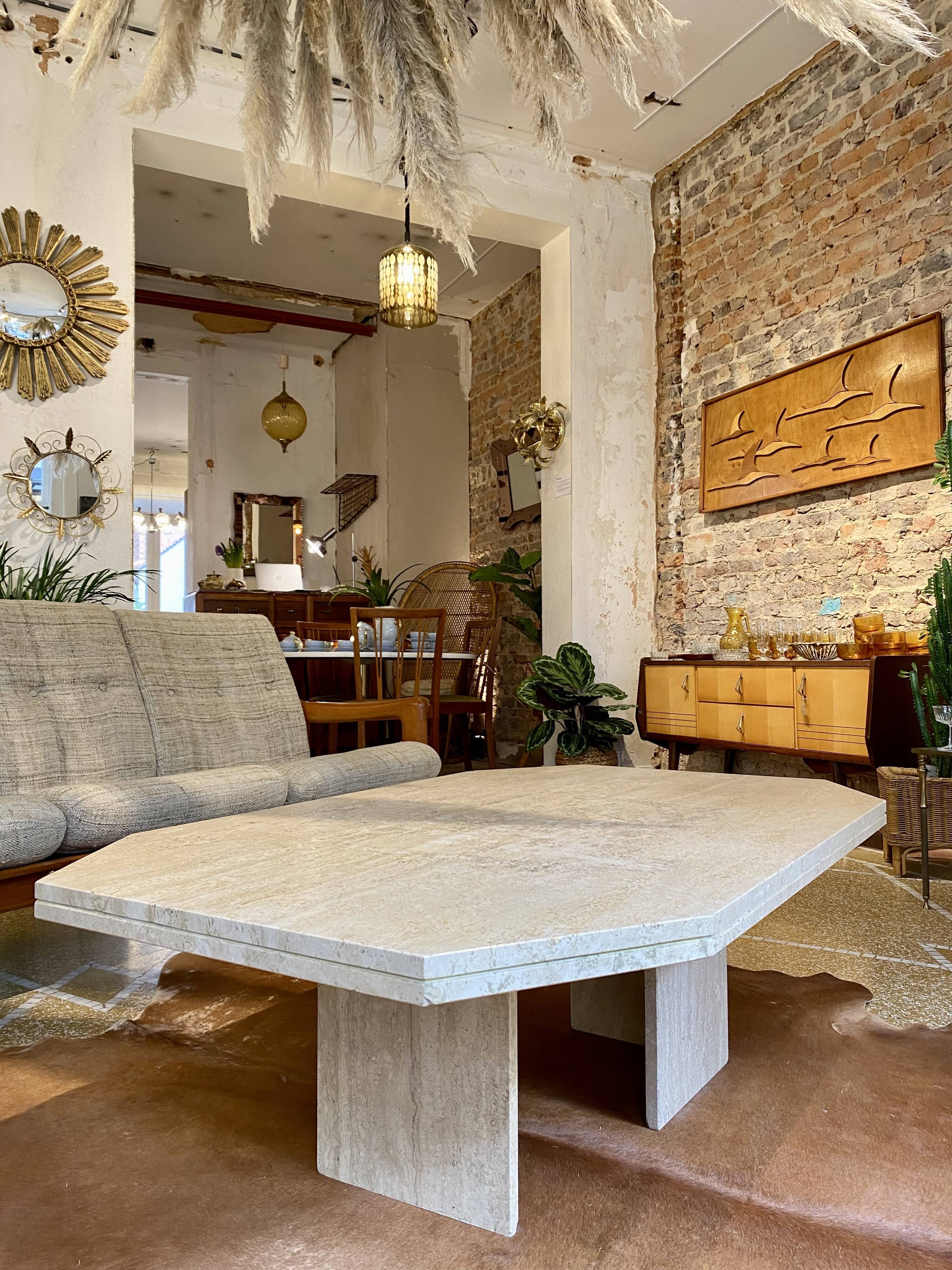 Travertine coffee table 70s