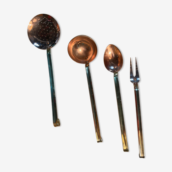 Set of 4 copper and brass utensils