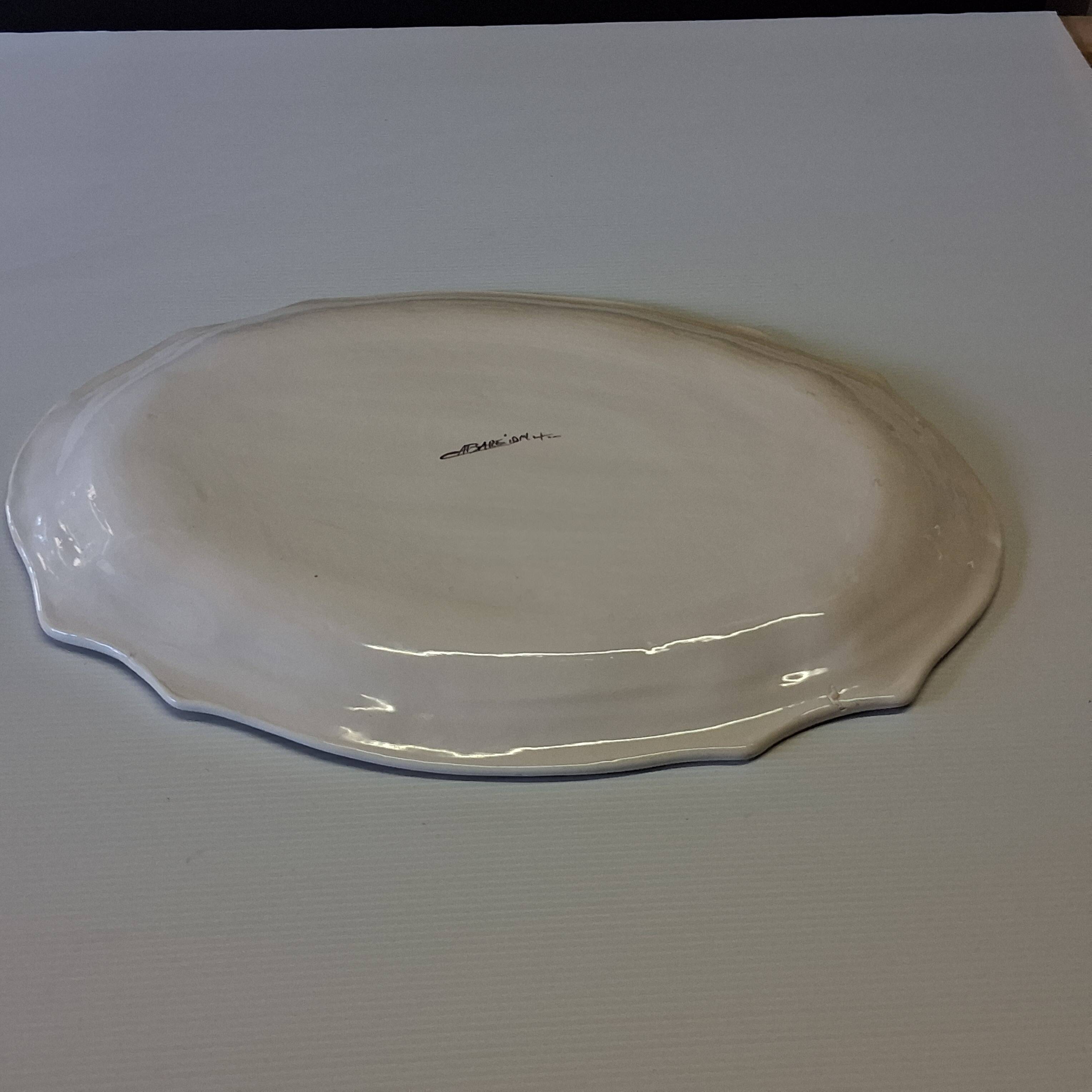 Superb vegetable dish/soup tureen in ceramic and its serving platter in very good condition.