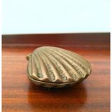Boîte vintage en laiton en forme de coquillage