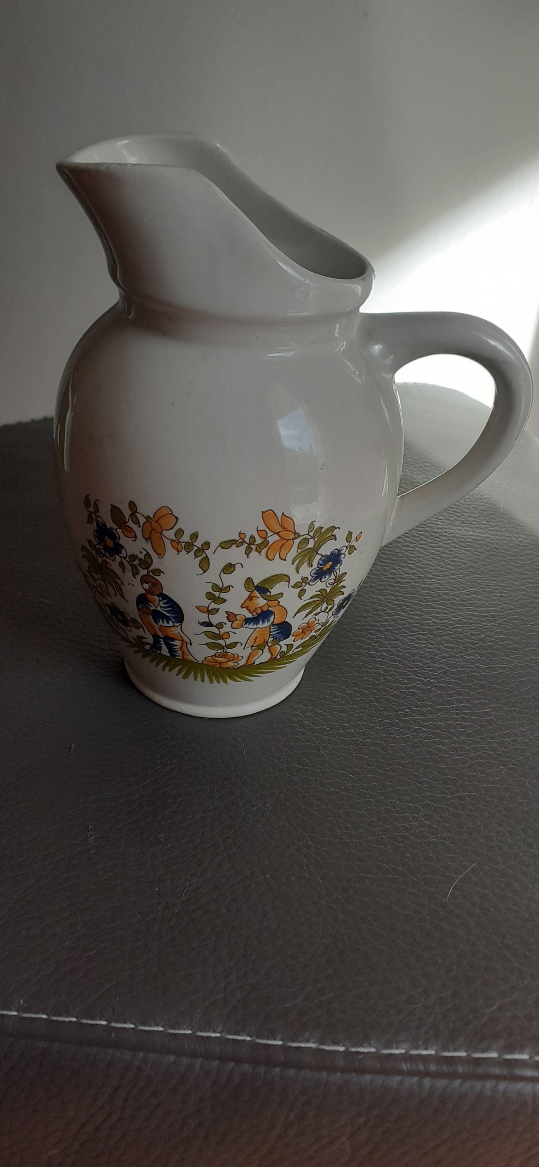 Water jug