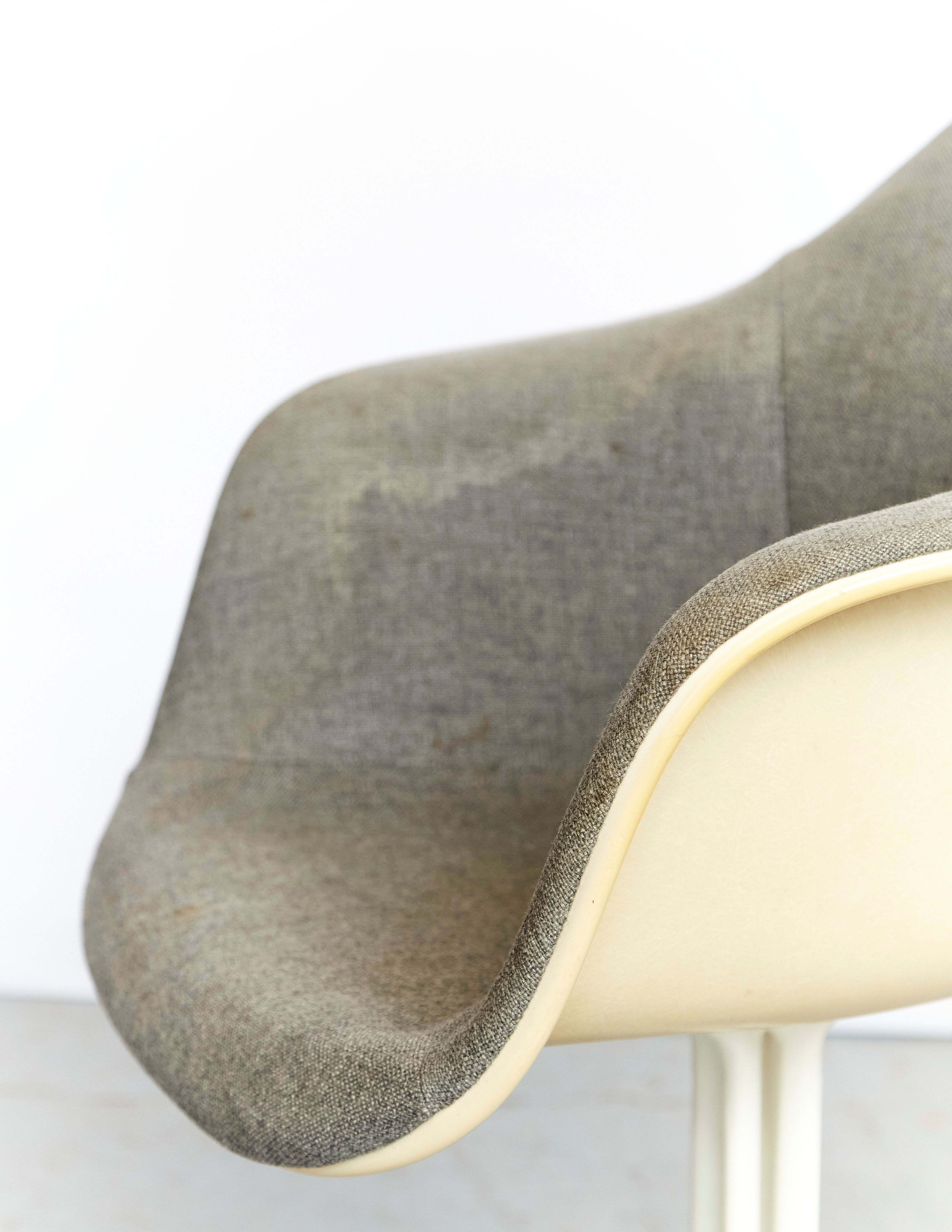 Fauteuil DAL La Fonda de Charles & Ray Eames pour Herman Miller