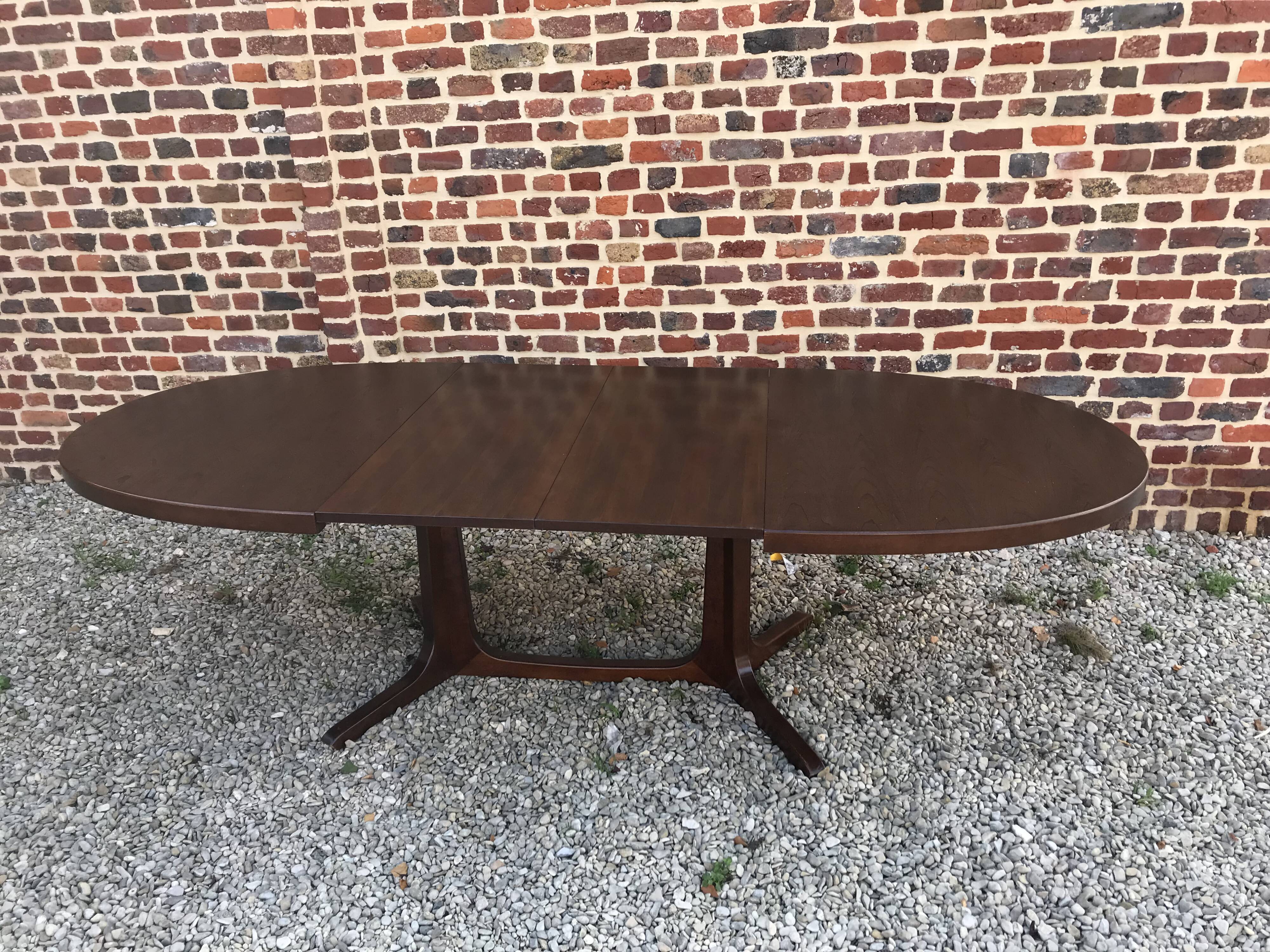 Scandinavian design oval dining table