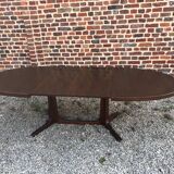 Scandinavian design oval dining table