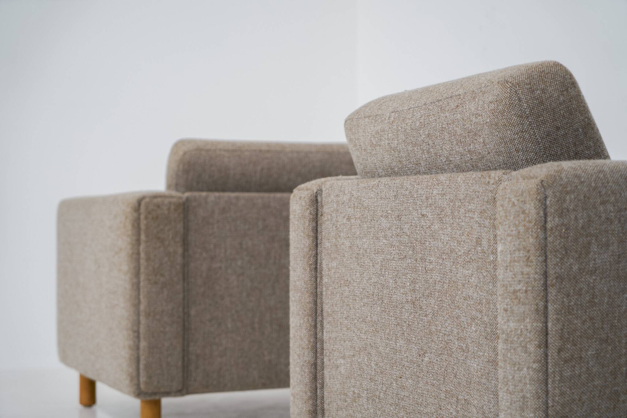 Rare pair of GE300 armchairs by Hans J. Wegner