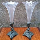 Pair of cornucopia vases in bronze and crystal, 19th century.