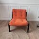 Fauteuil velours orange années 80
