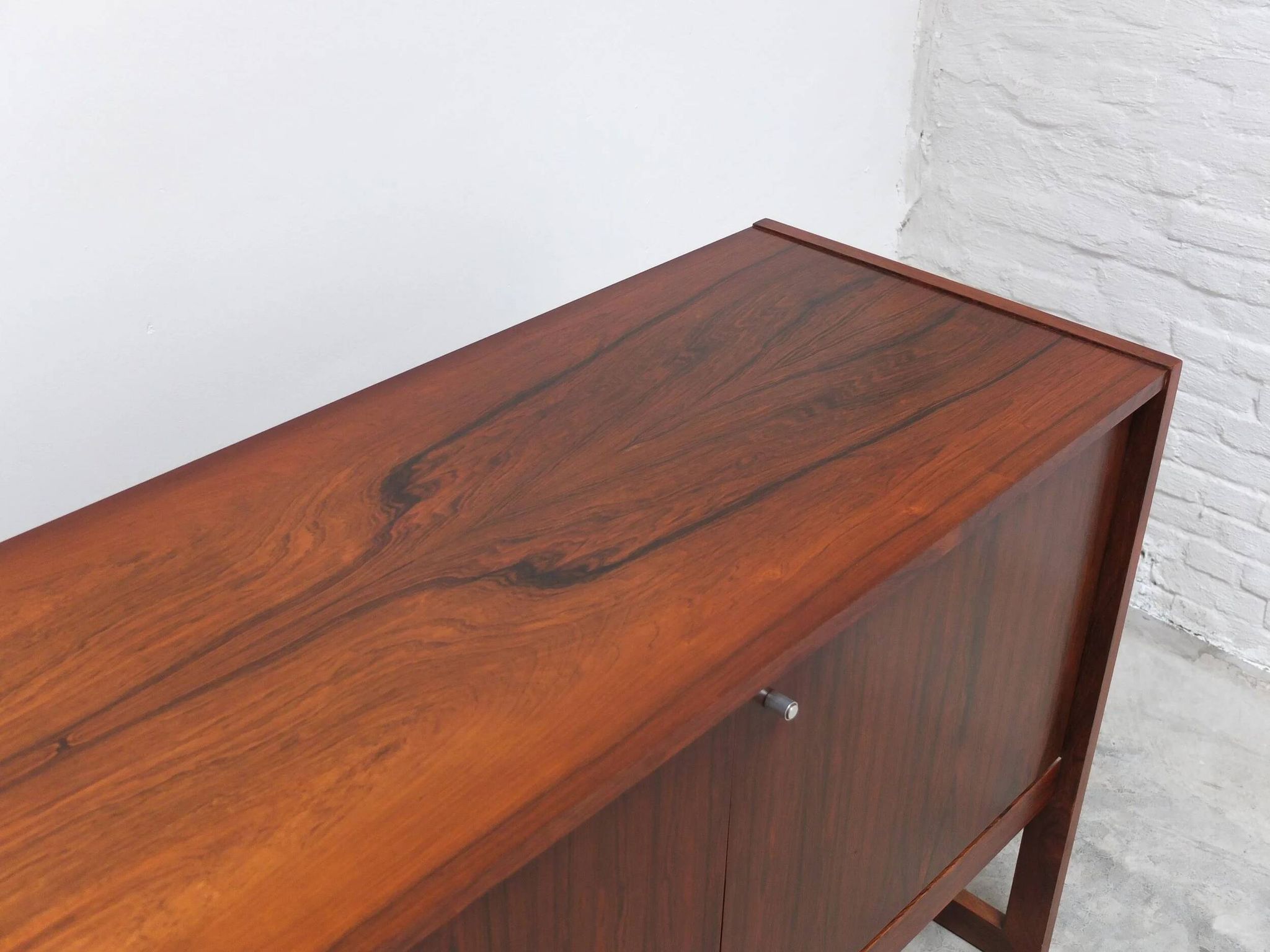 Exclusive 'Tecton' sideboard by Oswald Vermaercke for V-Form, 1965