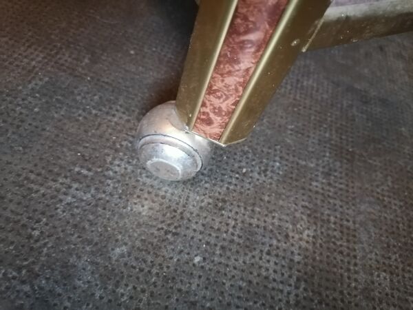 Desserte laiton verre fumé  bar roulettes