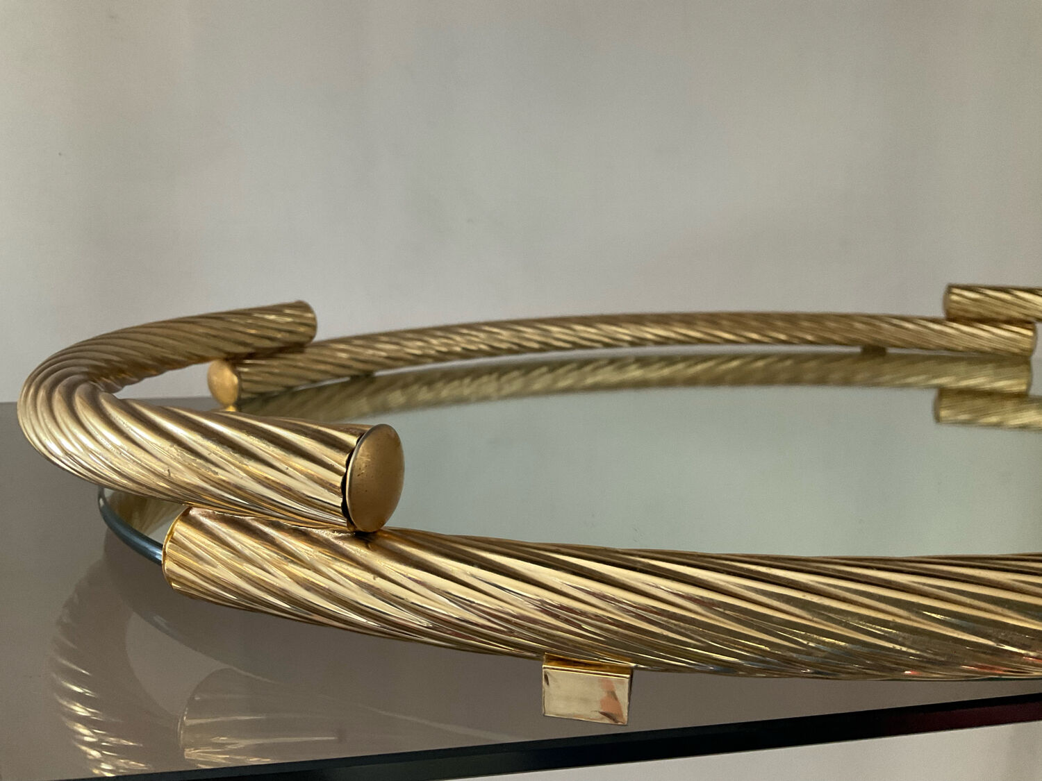 Vintage brass top from the 60s-70s