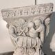 Chapiteau en pierre reconstituée