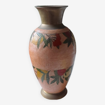 Vase in enamelled cloisonné brass or copper