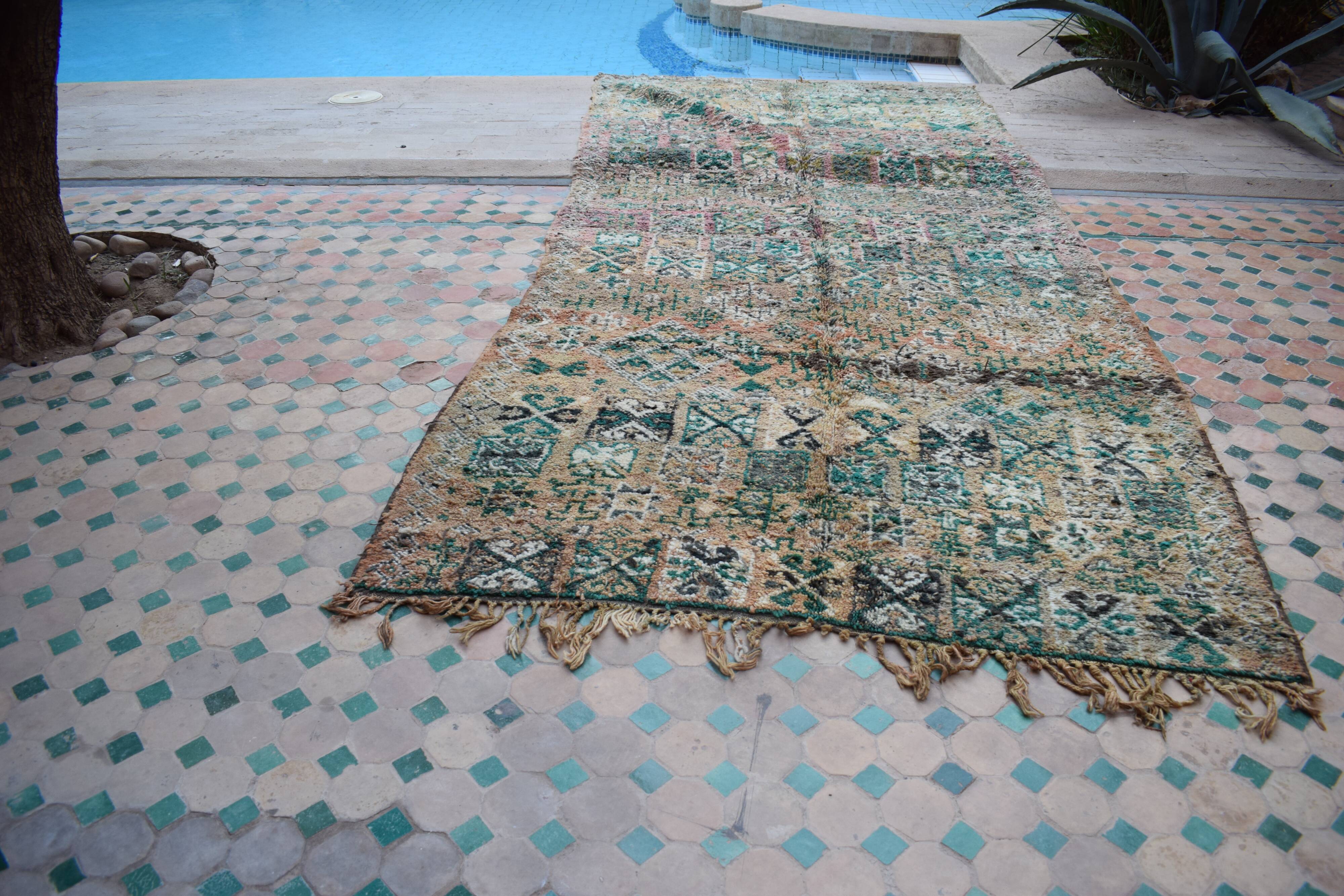 Moroccan berber rug vintage atlas