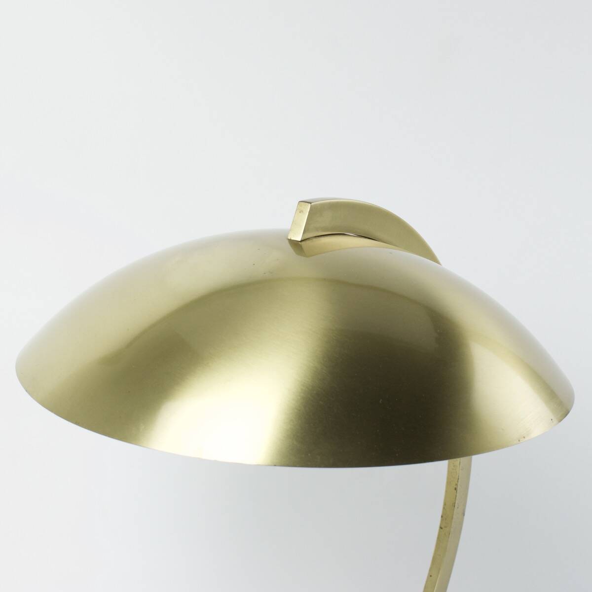 Bauhaus desk lamp, Art Deco in Brass, by Egon Hillebrand, 1930-40.