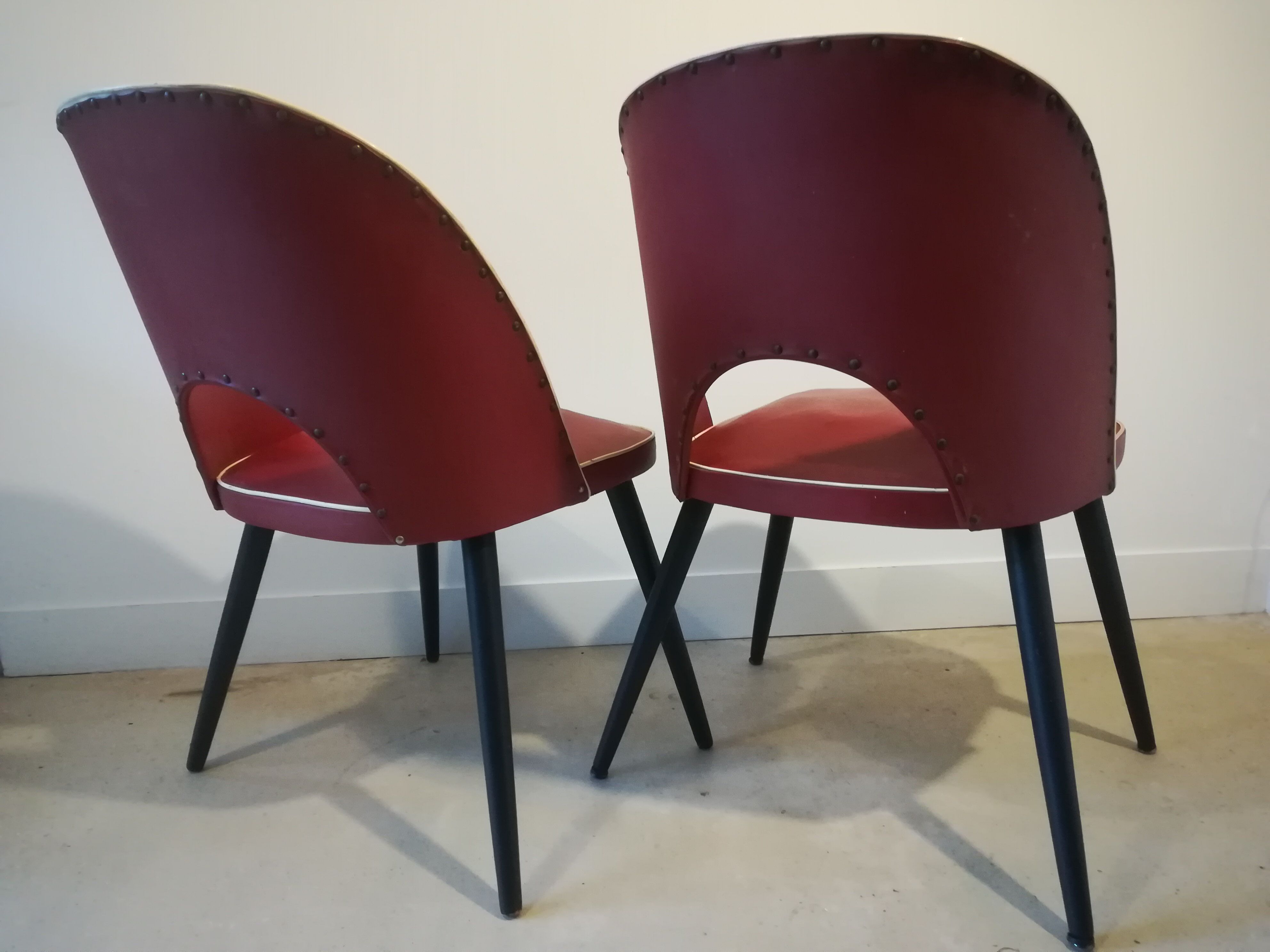 Pair of chairs called year 50