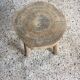 Tabouret tripode brutaliste