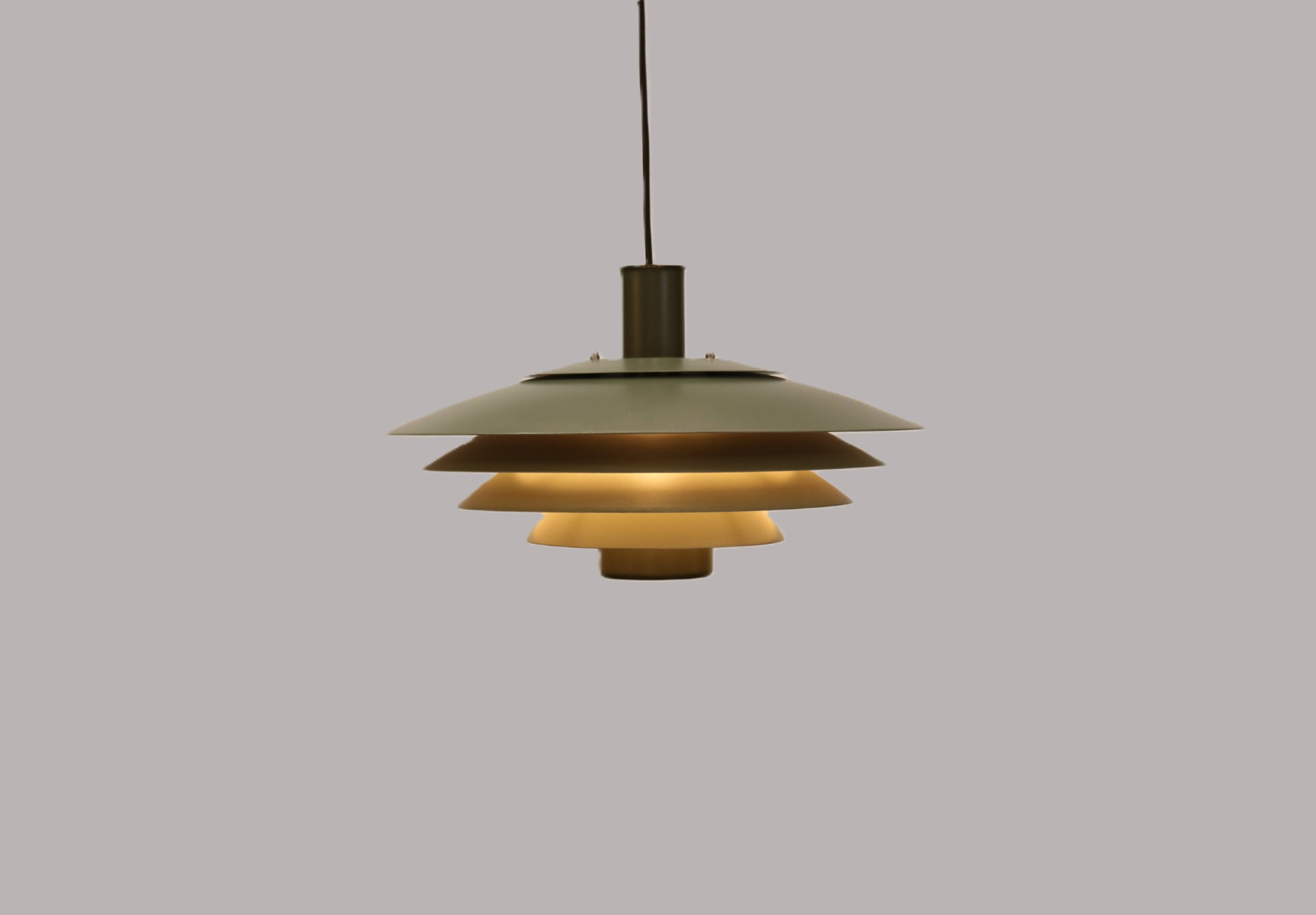 Unique green-coloured Nordic pendant lamp by Form Light model 52610, Denmark.