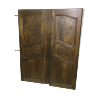 Paire de portes d'armoire noyer