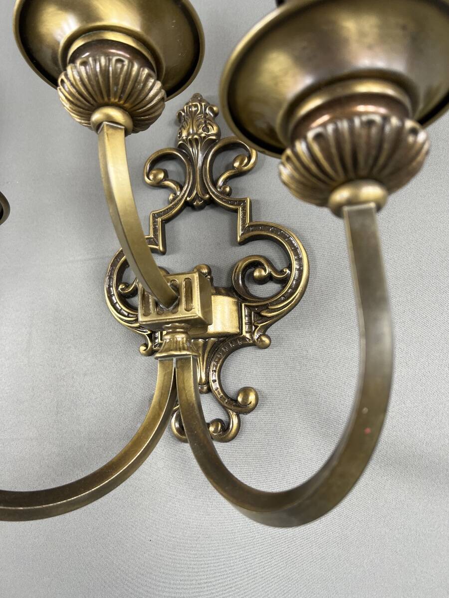 Pair of wall sconces in brass, 20th Century