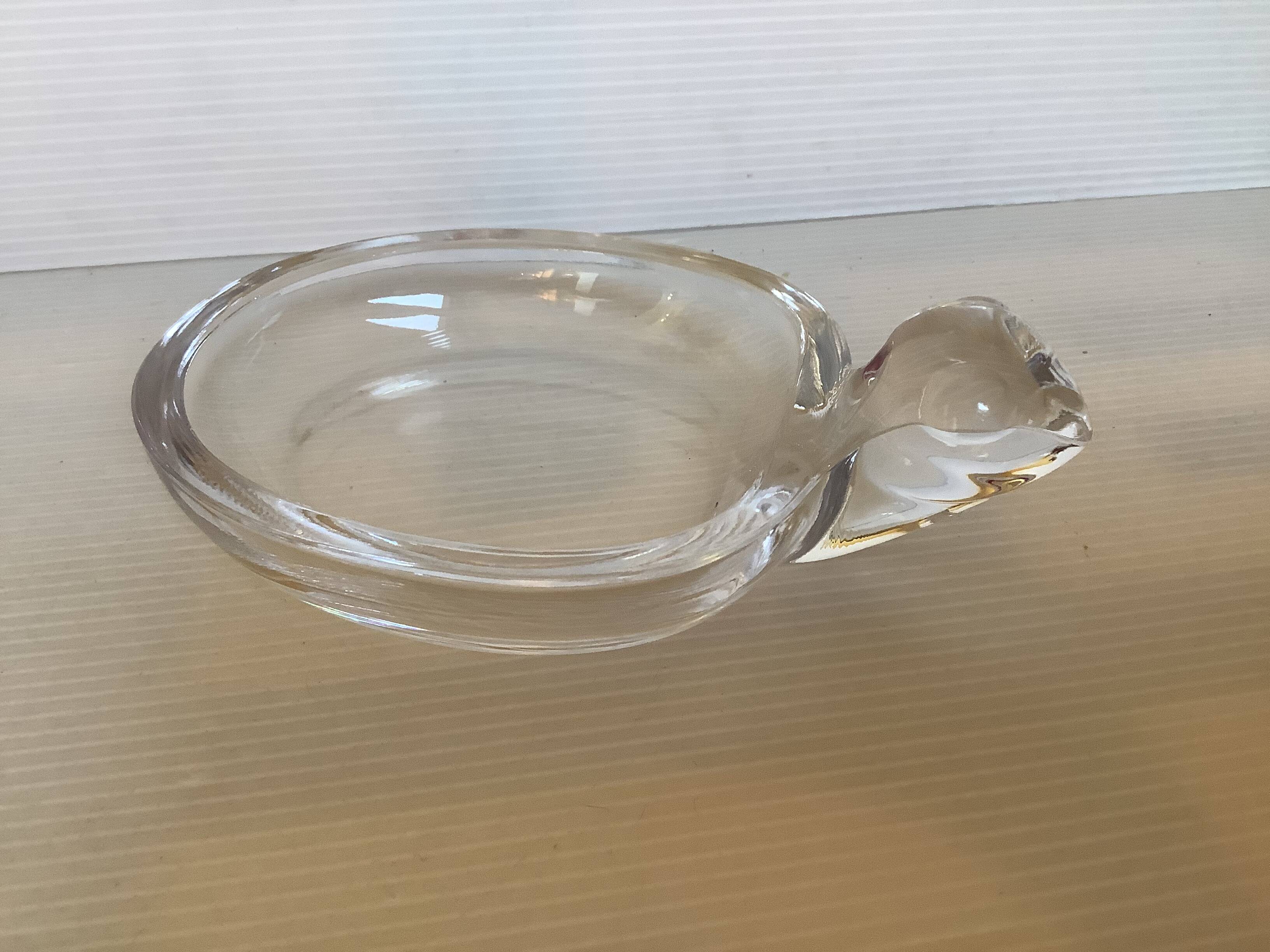 Zoomorphic turtle soap dish