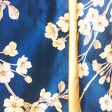 2 matching pillowcases
