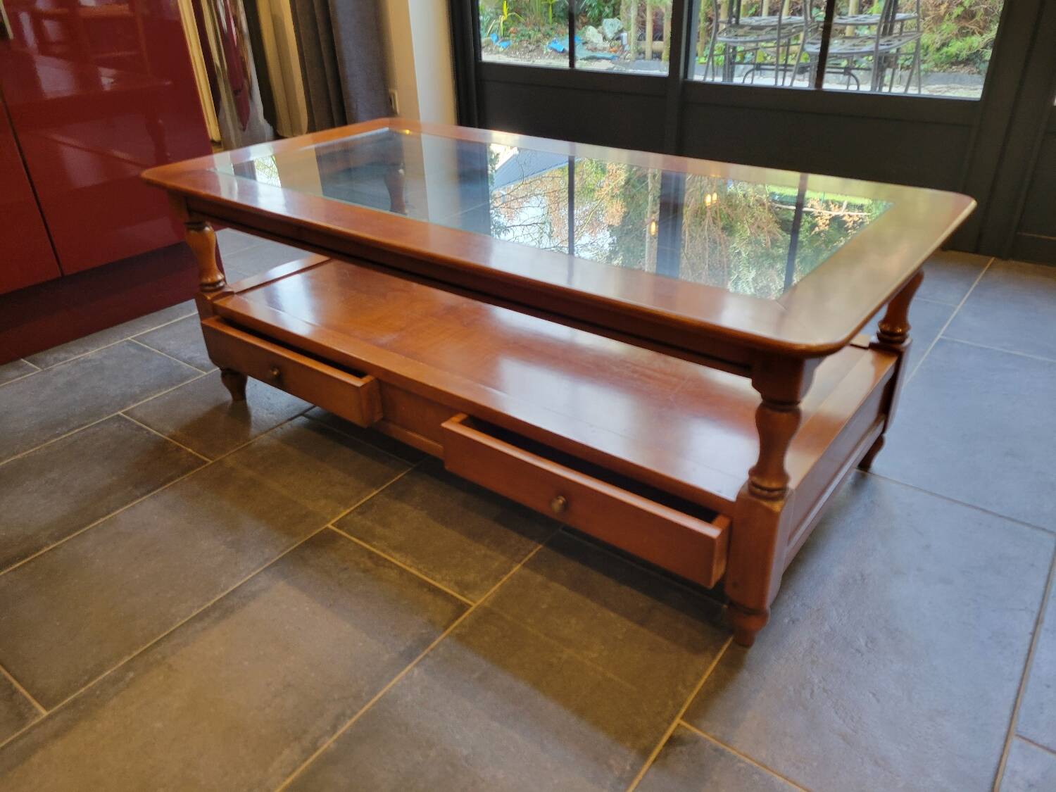 Coffee table with 2 drawers in solid cherry wood and glass.