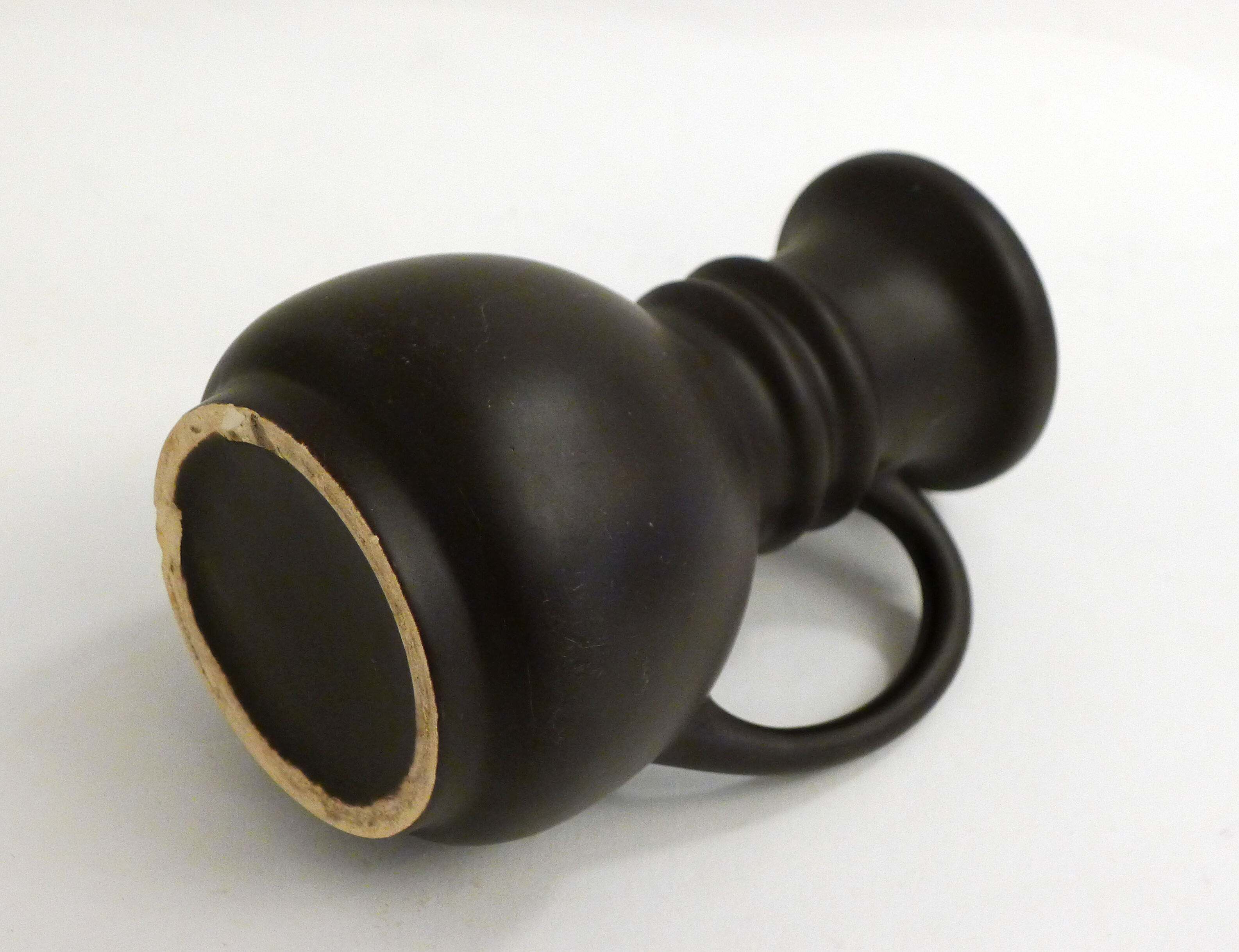 Small vase pitcher matte, by Gouda Holland