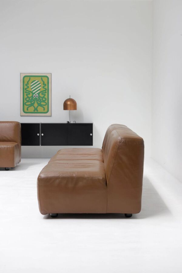 Canapé modulable en cuir, fabriqué par Durlet, Belgique, années 1970.