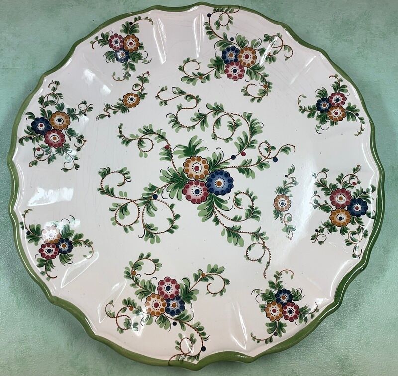 Pair of dish forming pendant, signed capodimonte diameter 31 cm