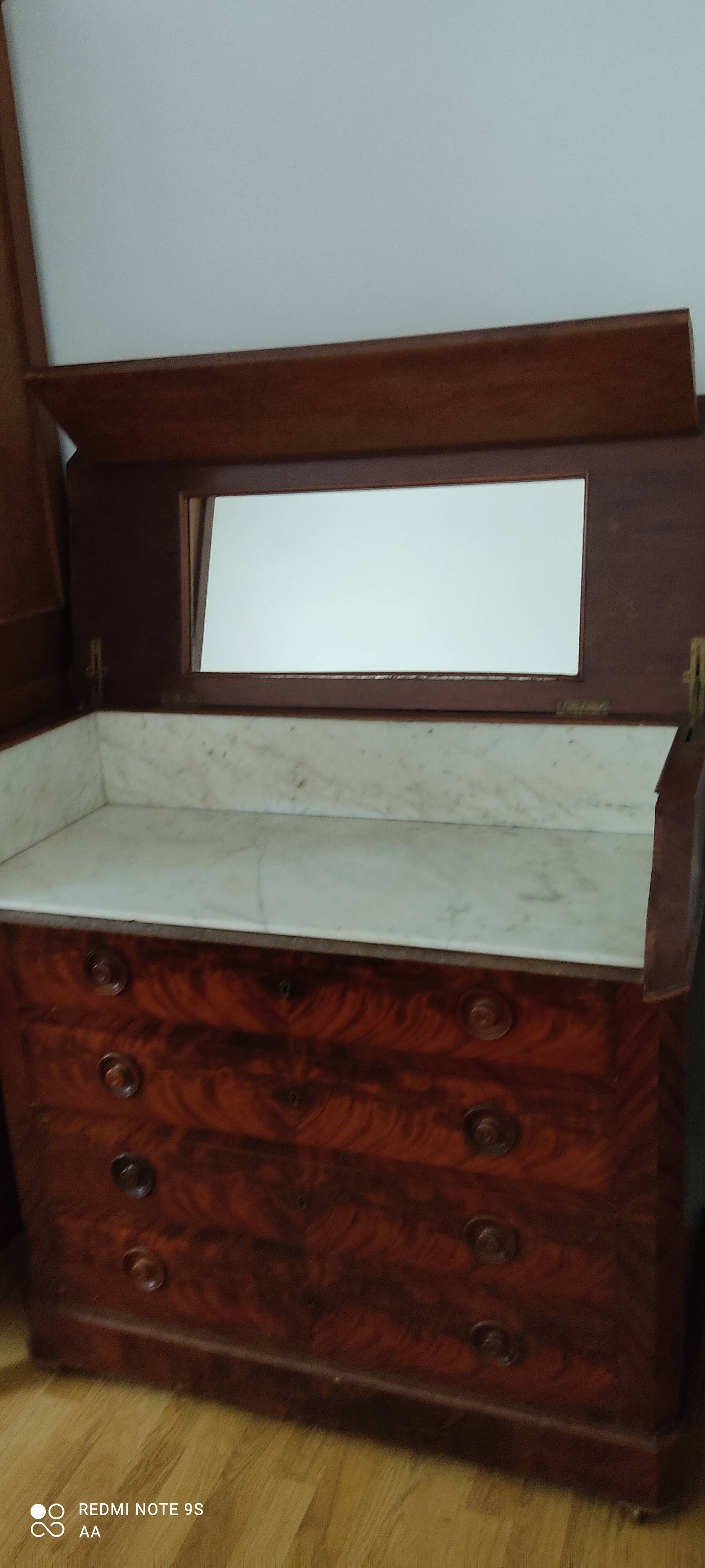 Commode SNCF en acajou