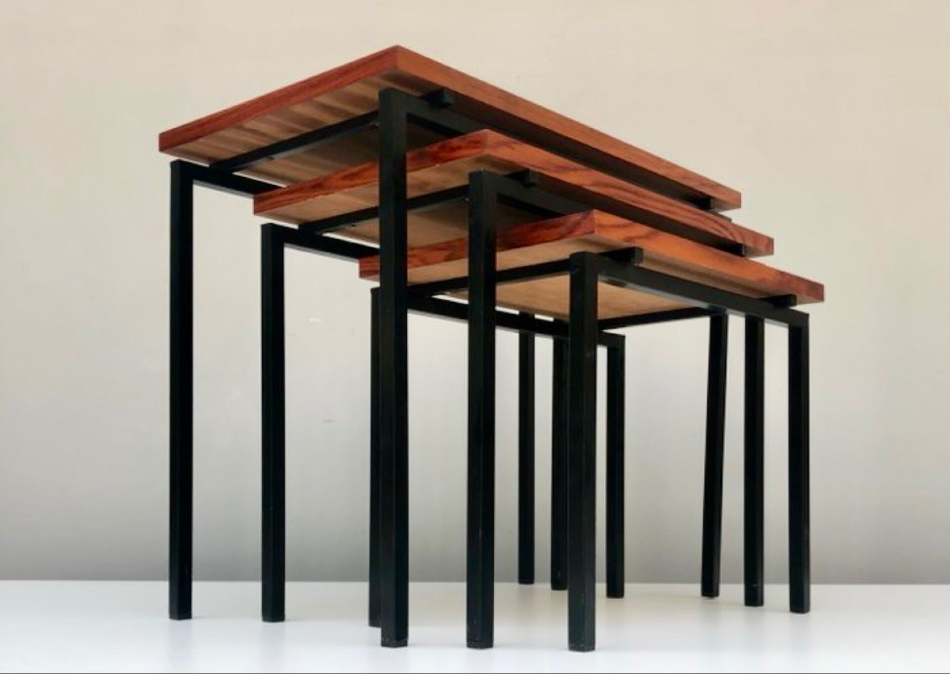 Nest tables Cees Braakman Pastoe