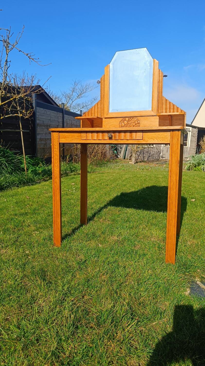 Art Deco dressing table with removable mirror