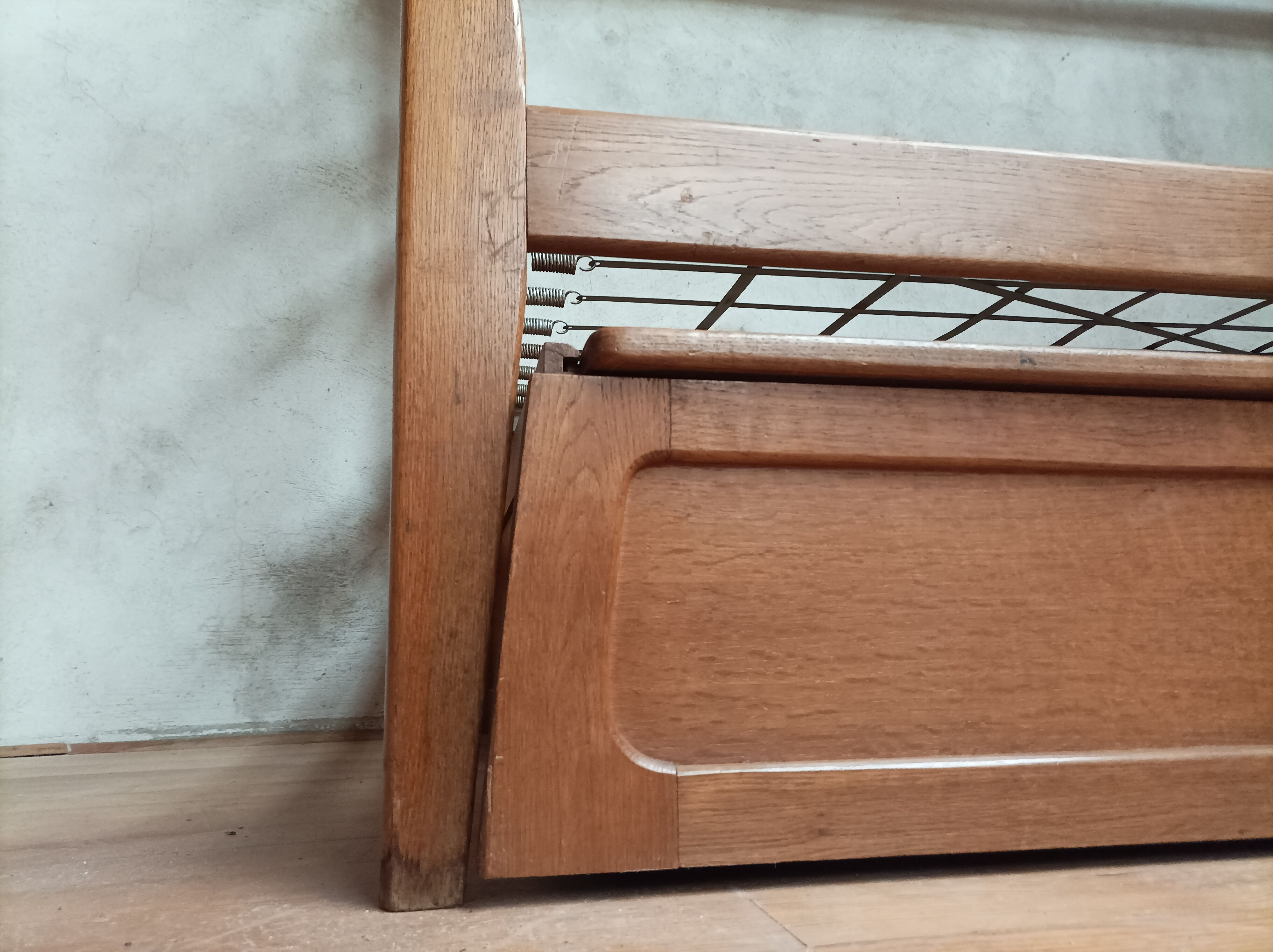 Stackable twin beds with storage chests