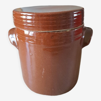 Varnished stoneware pot with lid