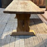 Table de monastère
